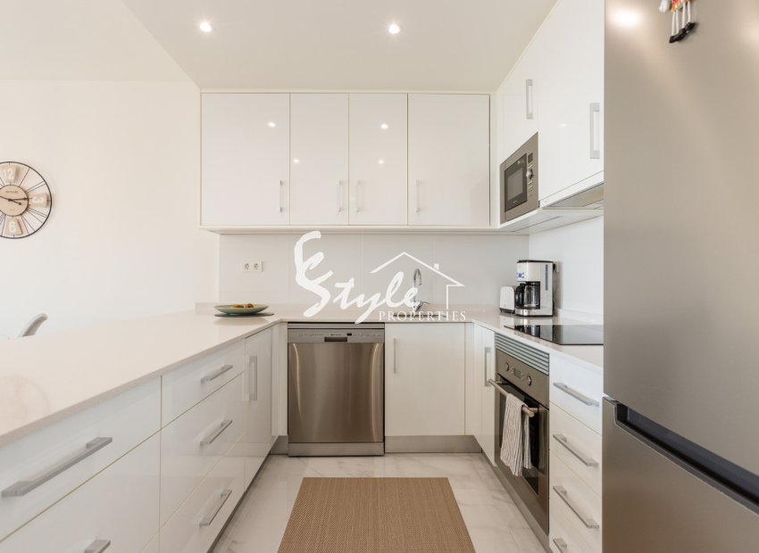 Resale - Apartament  - Orihuela-Costa - Villamartin