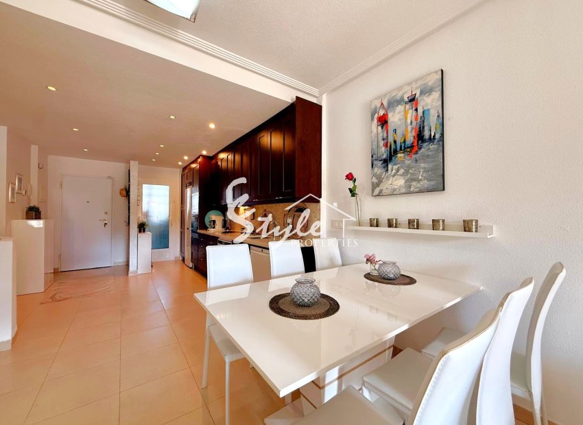 Resale - Apartament  - Orihuela-Costa - Villamartin