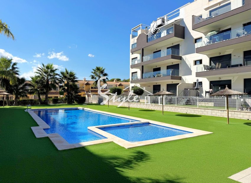 Resale - Apartament  - Orihuela-Costa - Villamartin