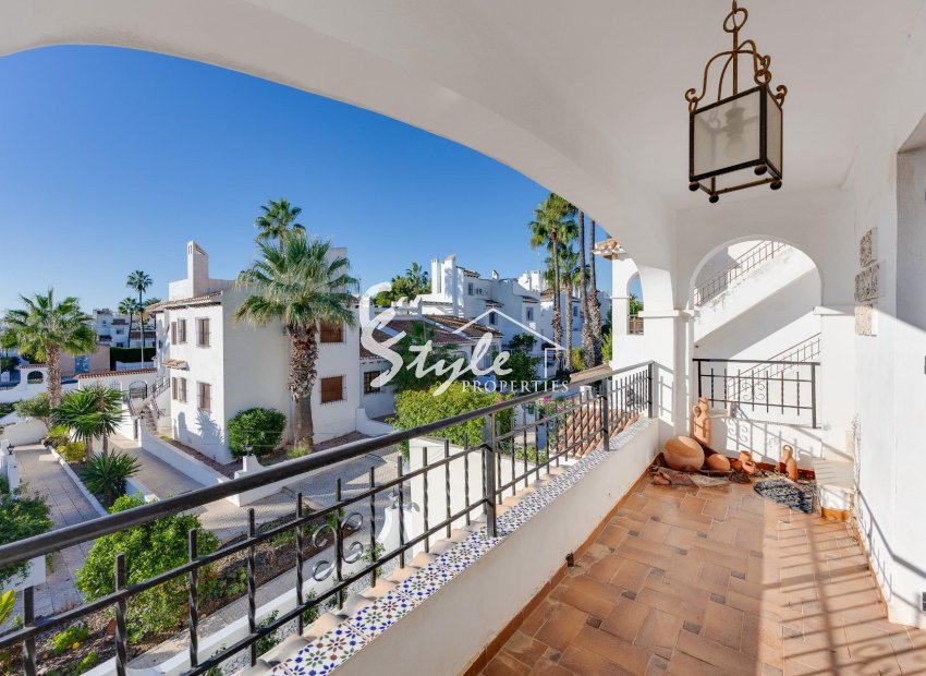 Resale - Apartament  - Orihuela-Costa - Villamartin