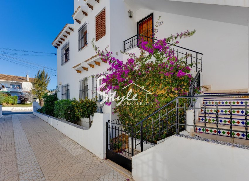 Resale - Apartament  - Orihuela-Costa - Villamartin