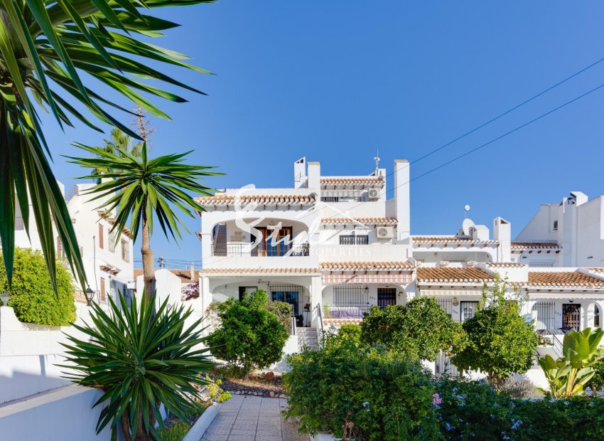 Resale - Apartament  - Orihuela-Costa - Villamartin