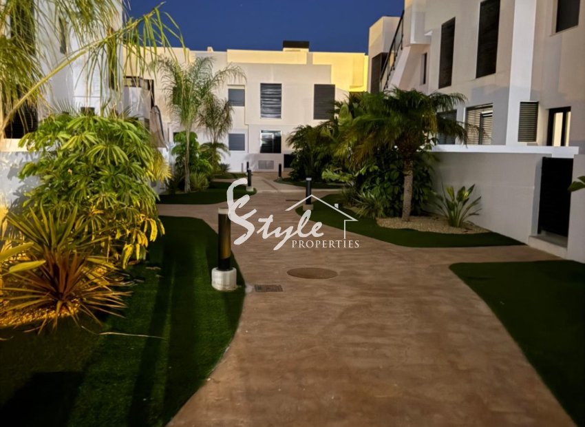 Resale - Apartament  - Pilar de la Horadada - El Mojón