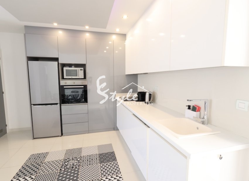 Resale - Apartament  - Pilar de la Horadada - El Pilar de la Horadada
