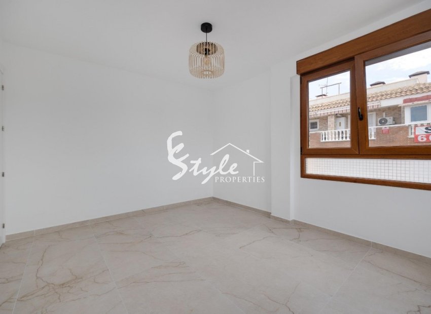 Resale - Apartament  - Playa del Acequion - Torrevieja