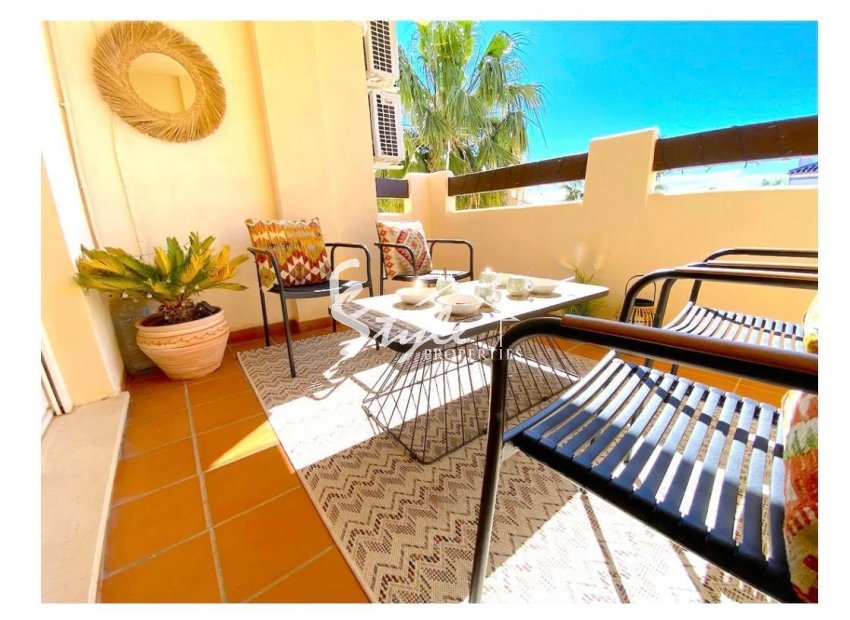 Resale - Apartament  - Playa Flamenca - Orihuela Costa