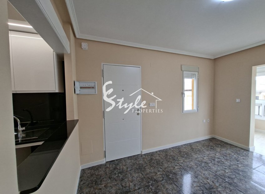 Resale - Apartament  - Playa Flamenca - Res. San Antonio