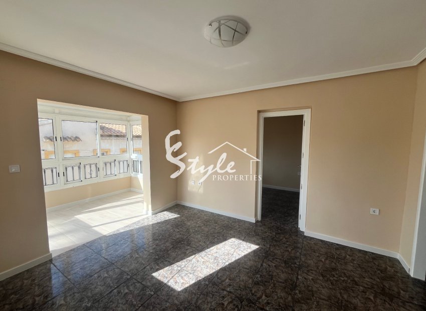 Resale - Apartament  - Playa Flamenca - Res. San Antonio