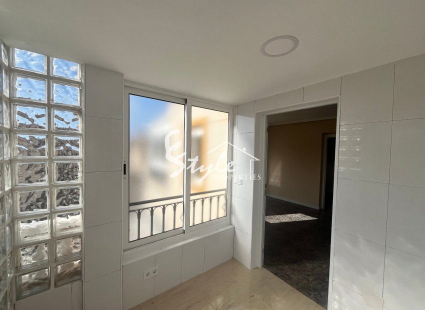 Resale - Apartament  - Playa Flamenca - Res. San Antonio