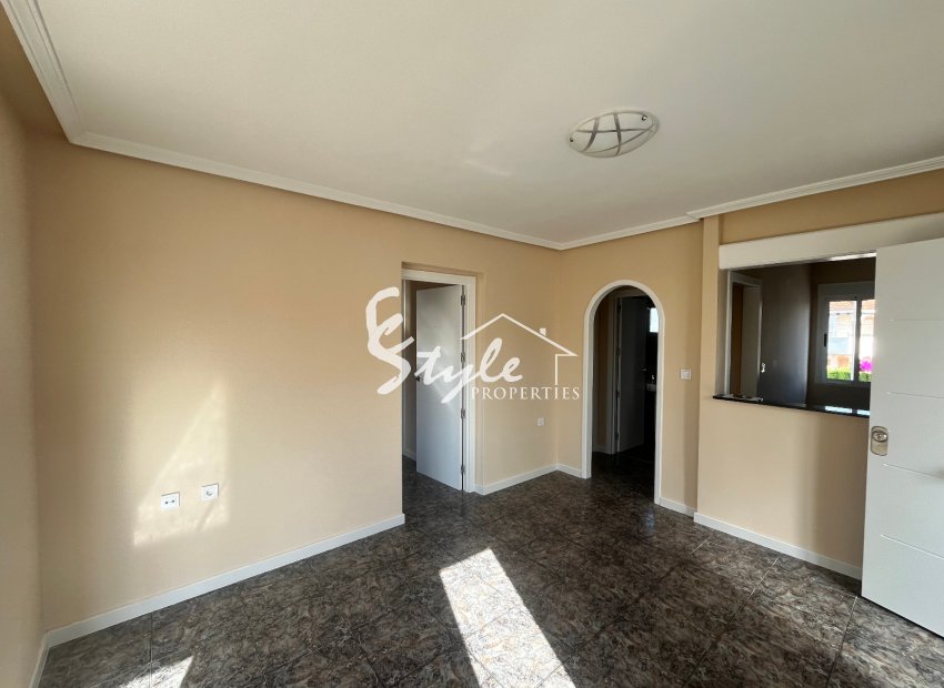 Resale - Apartament  - Playa Flamenca - Res. San Antonio