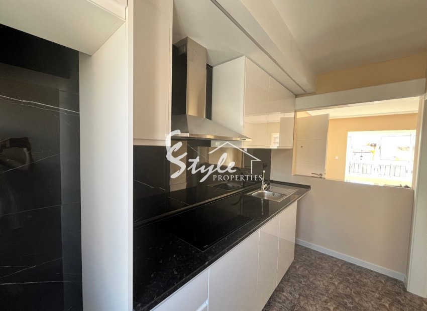 Resale - Apartament  - Playa Flamenca - Res. San Antonio