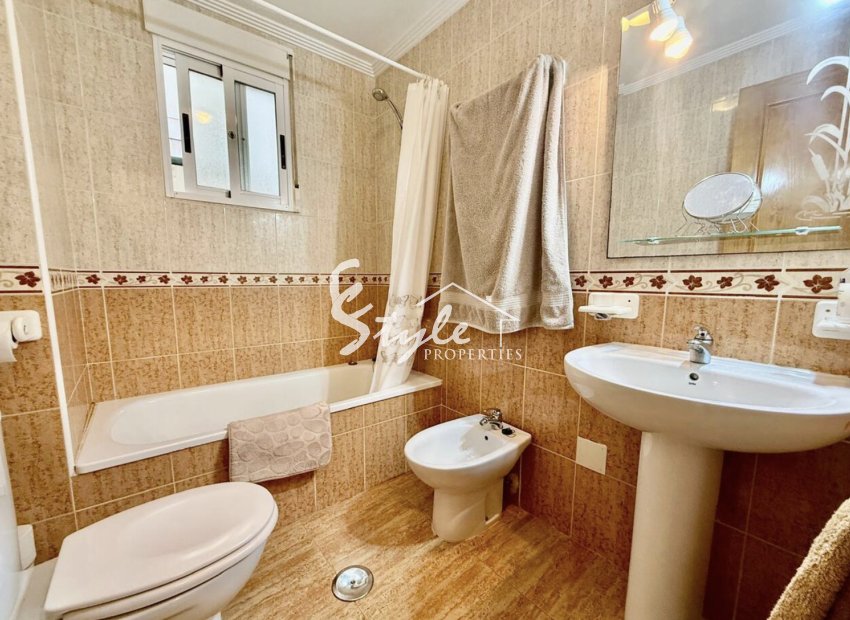 Resale - Apartament  - Playa Flamenca