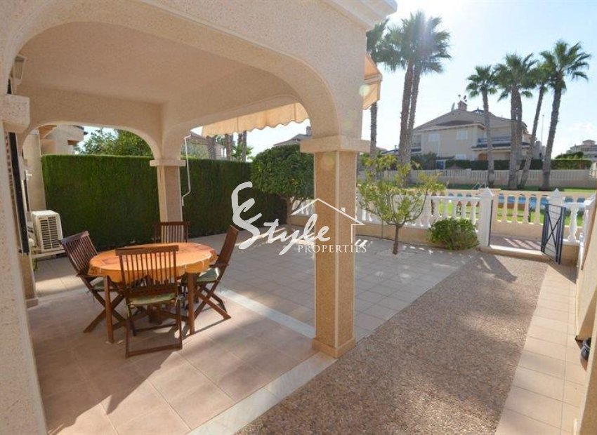 Resale - Apartament  - Playa Flamenca
