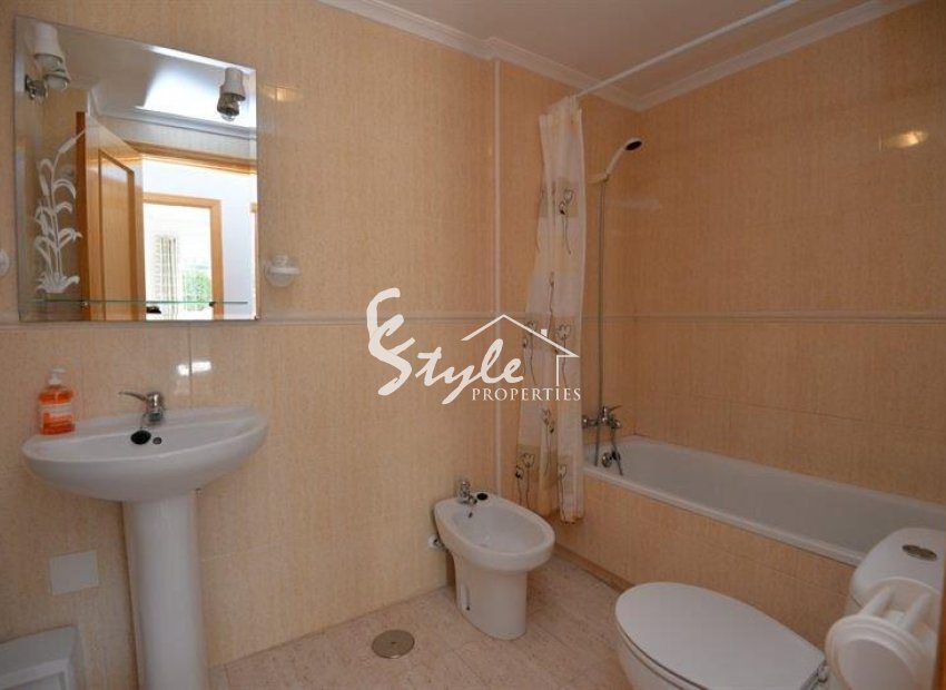 Resale - Apartament  - Playa Flamenca