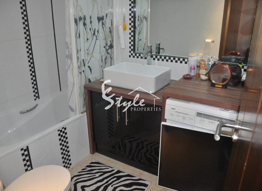 Resale - Apartament  - Punta Prima - La Entrada