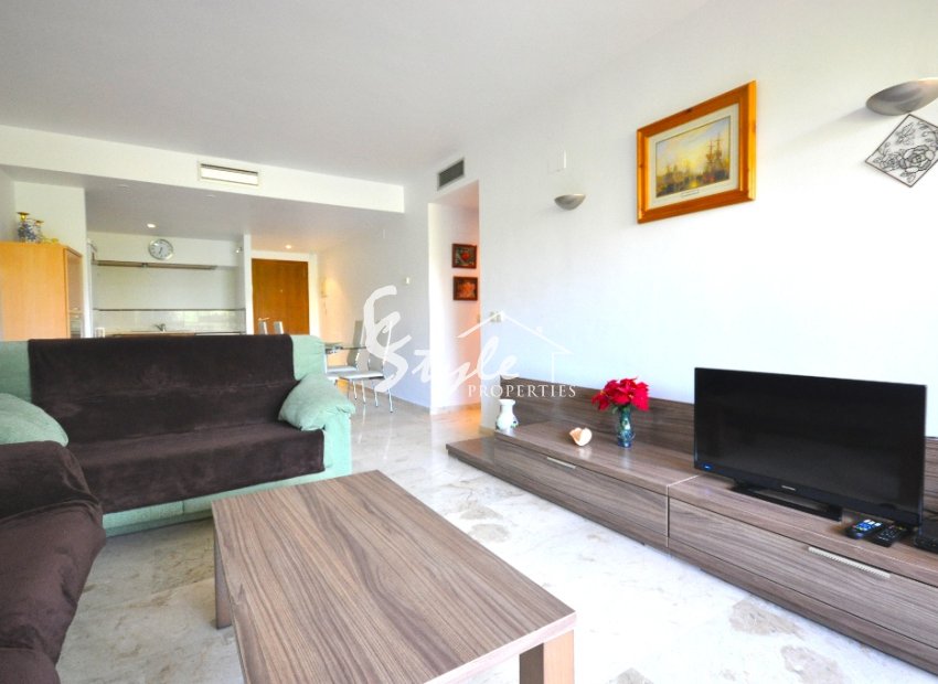 Resale - Apartament  - Punta Prima - La Entrada
