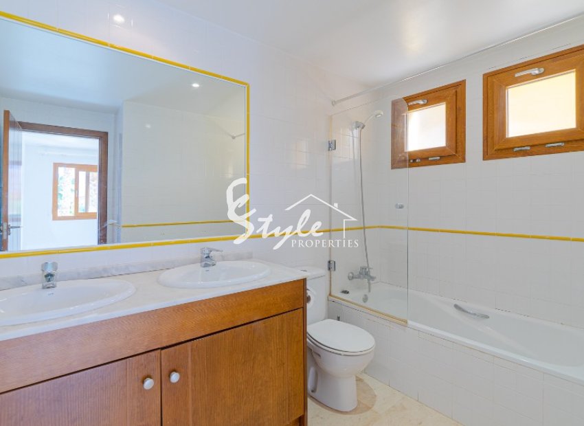Resale - Apartament  - Punta Prima - La Recoleta