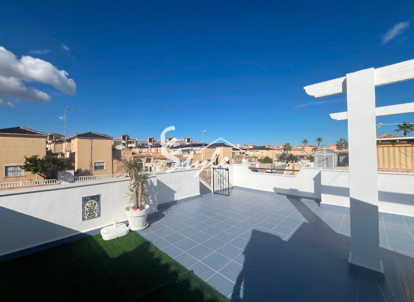 Resale - Apartament  - Punta Prima - Serena