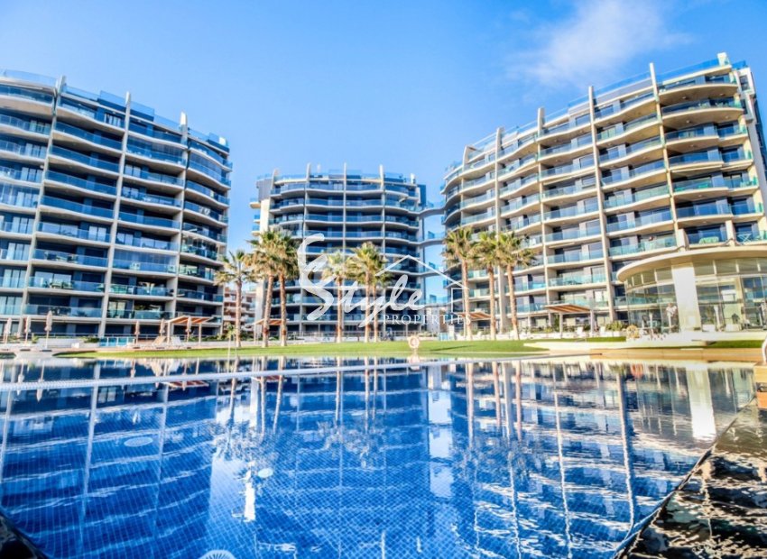Resale - Apartament  - Punta Prima