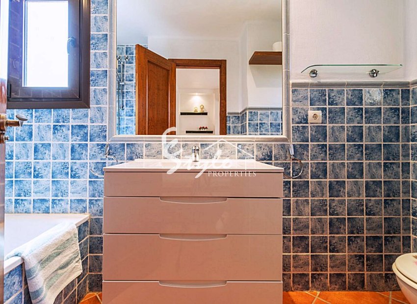 Resale - Apartament  - Punta Prima
