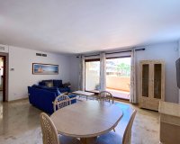 Resale - Apartament  - Punta Prima