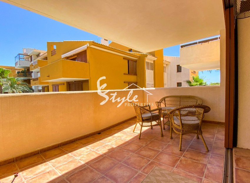 Resale - Apartament  - Punta Prima