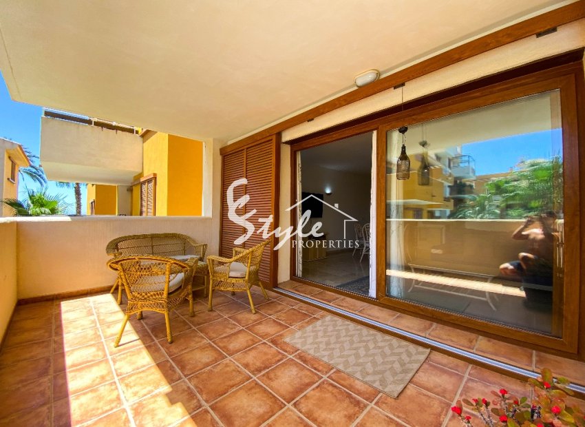 Resale - Apartament  - Punta Prima