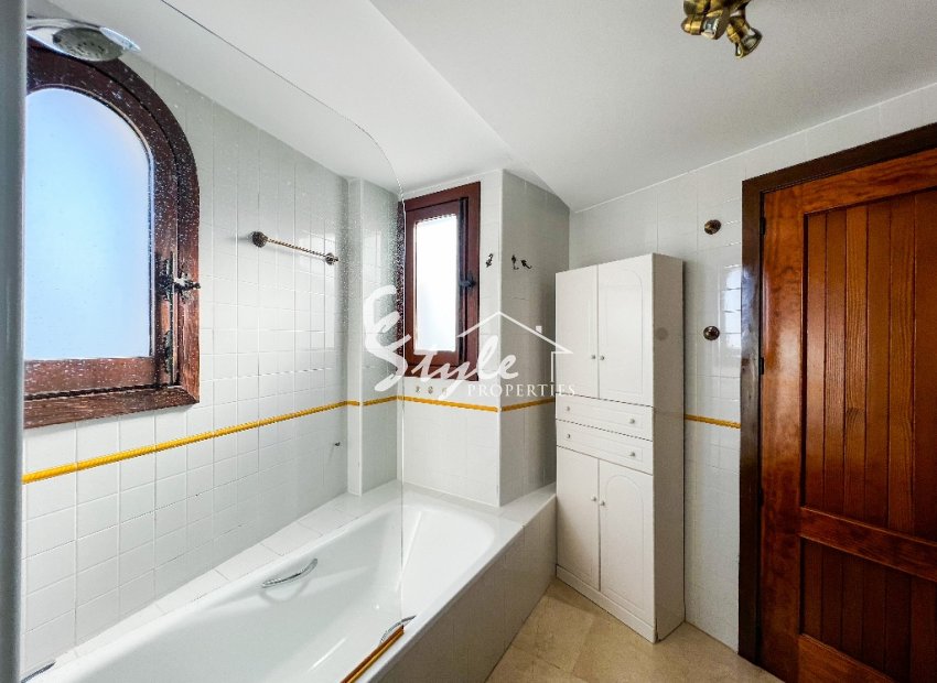Resale - Apartament  - Punta Prima