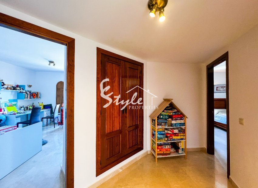 Resale - Apartament  - Punta Prima