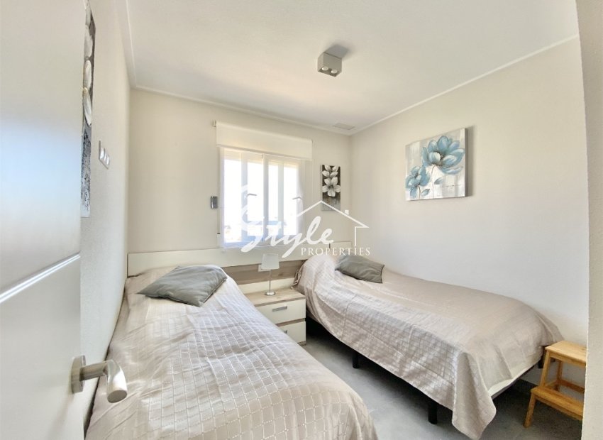 Resale - Apartament  - Punta Prima