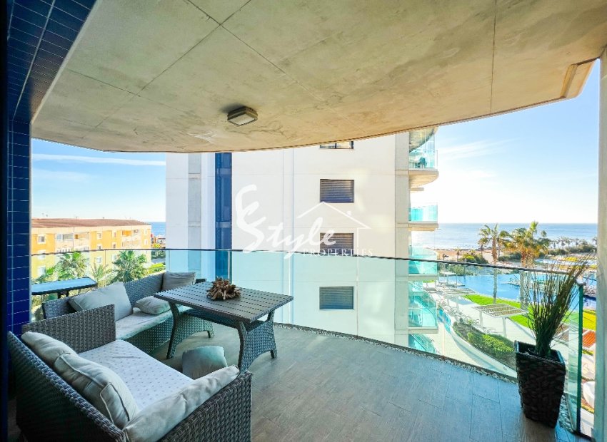 Resale - Apartament  - Punta Prima