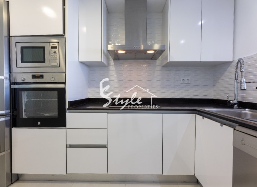 Resale - Apartament  - Punta Prima