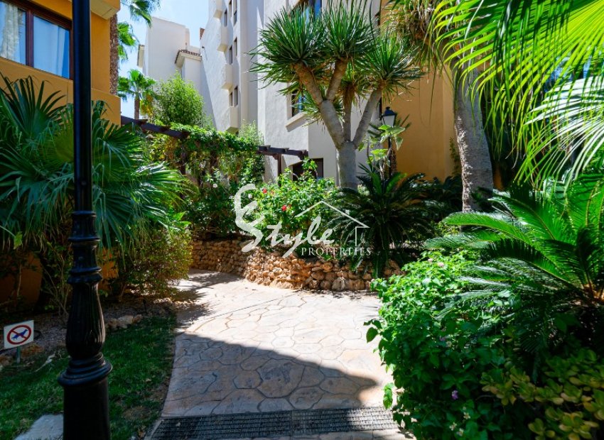 Resale - Apartament  - Punta Prima