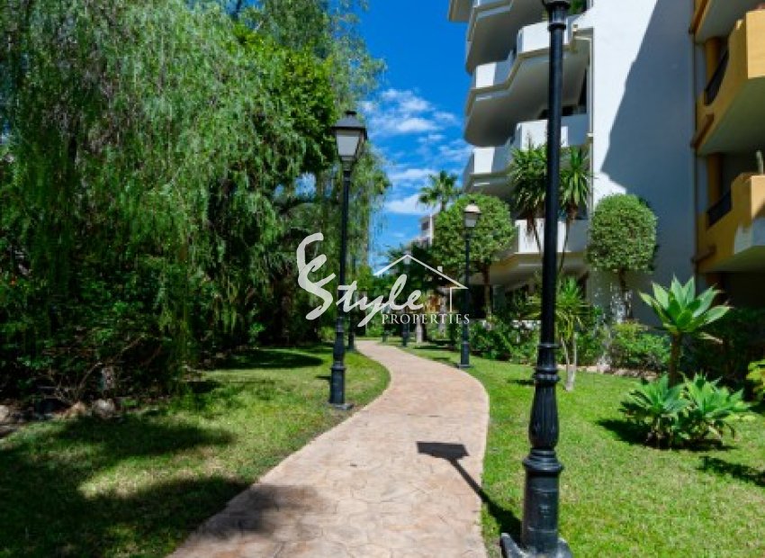 Resale - Apartament  - Punta Prima