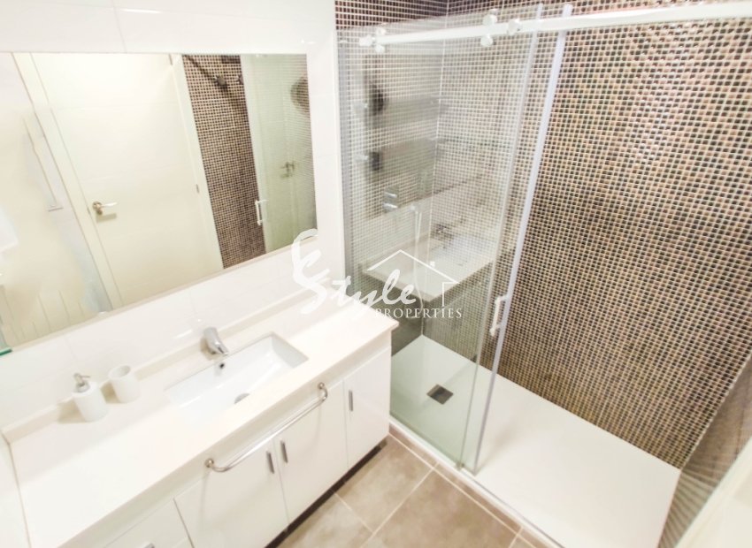 Resale - Apartament  - Punta Prima