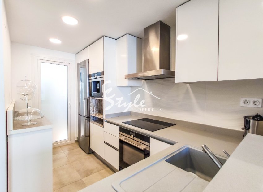 Resale - Apartament  - Punta Prima