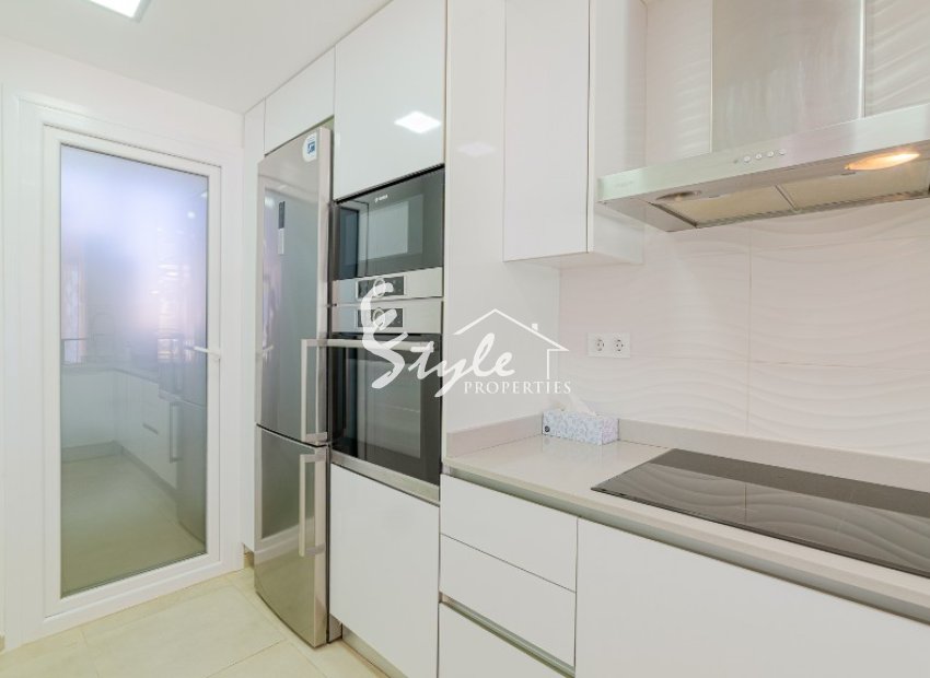Resale - Apartament  - Punta Prima