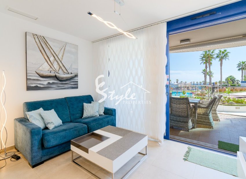 Resale - Apartament  - Punta Prima