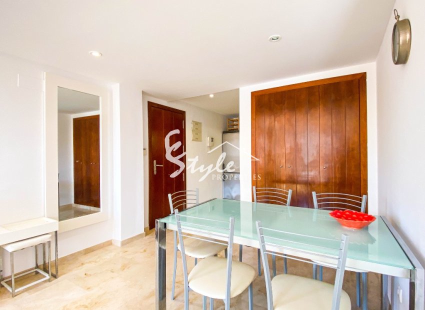 Resale - Apartament  - Punta Prima