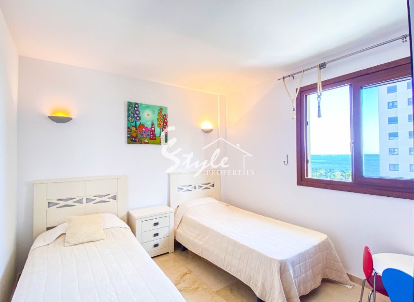 Resale - Apartament  - Punta Prima