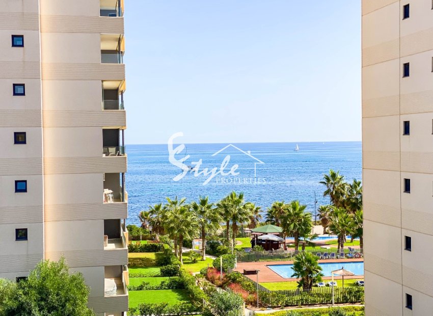 Resale - Apartament  - Punta Prima