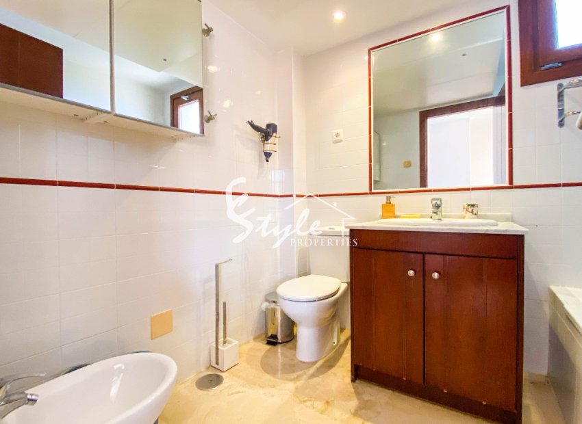 Resale - Apartament  - Punta Prima