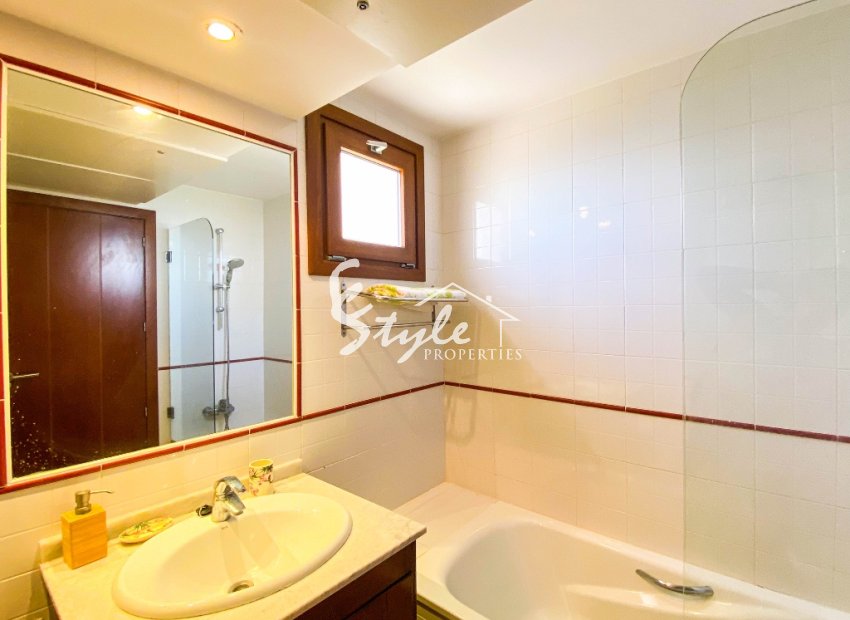 Resale - Apartament  - Punta Prima