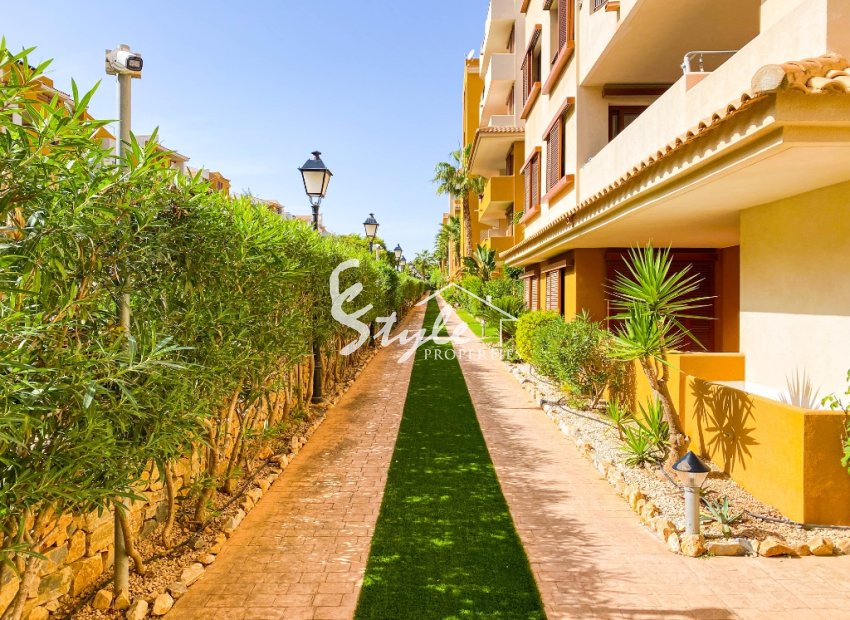 Resale - Apartament  - Punta Prima