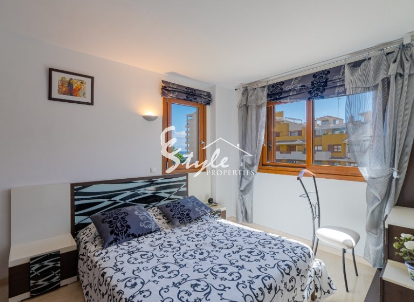 Resale - Apartament  - Punta Prima