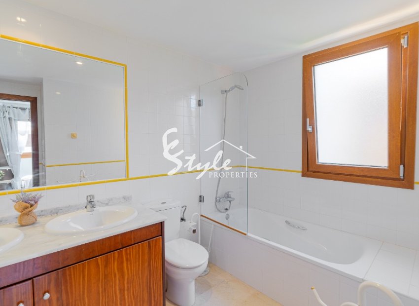 Resale - Apartament  - Punta Prima