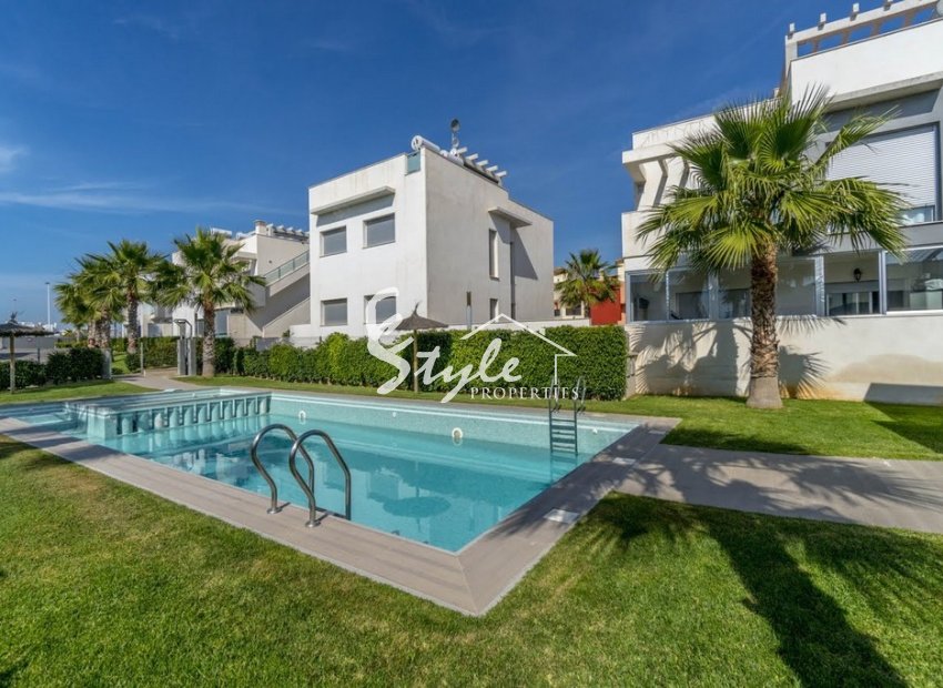 Resale - Apartament  - Punta Prima