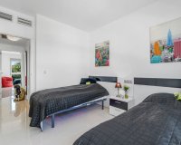 Resale - Apartament  - Punta Prima