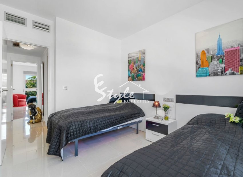 Resale - Apartament  - Punta Prima
