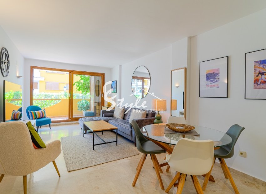 Resale - Apartament  - Punta Prima